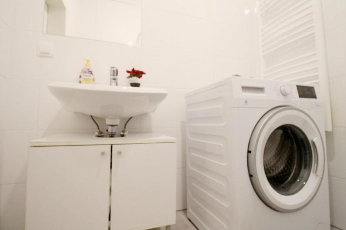 Family Apartment Mz27 Вена Экстерьер фото